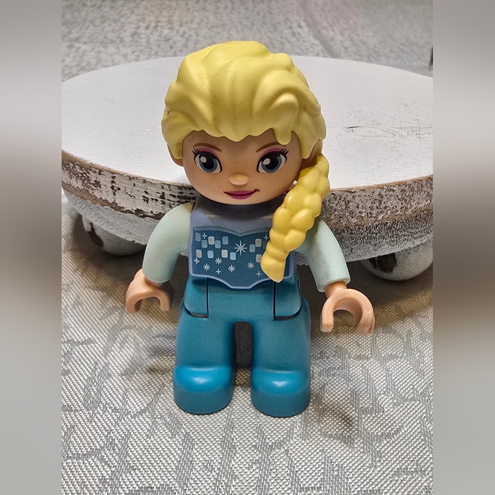 Lego Diplo Disney's Frozen Elsa Toy [ Read Details ]